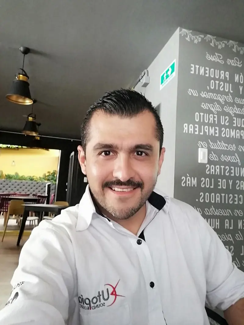 Juan David Posada — Mentor Empresarial